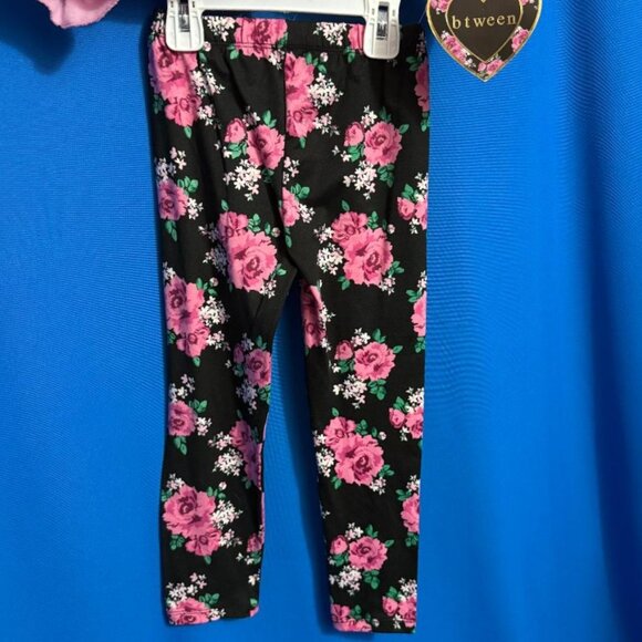 NWT BTWEEN 3 PIECE BUTTERFLY RUFFLE SWEATSHIRT & FLORAL LEGGINGS & HEADBAND SET - Picture 5 of 16
